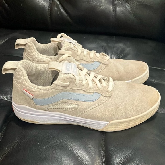 Vans men’s size 7 1/2 grey/ Beige / light blue Sneakers / runners SOME WEAR - Picture 1 of 16